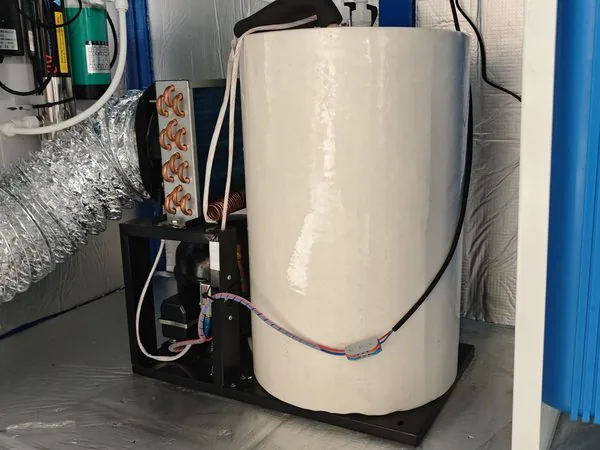 Refrigeration tank delivers ice-cold water on demand